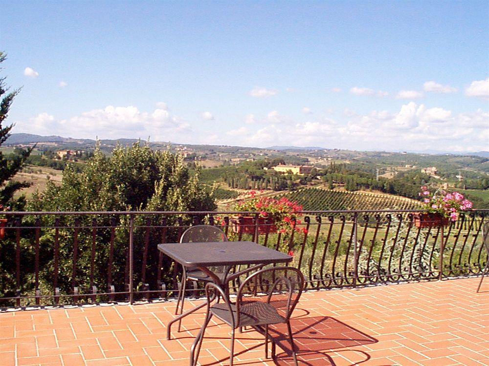 Agriturismo Malafrasca Siena Exterior foto